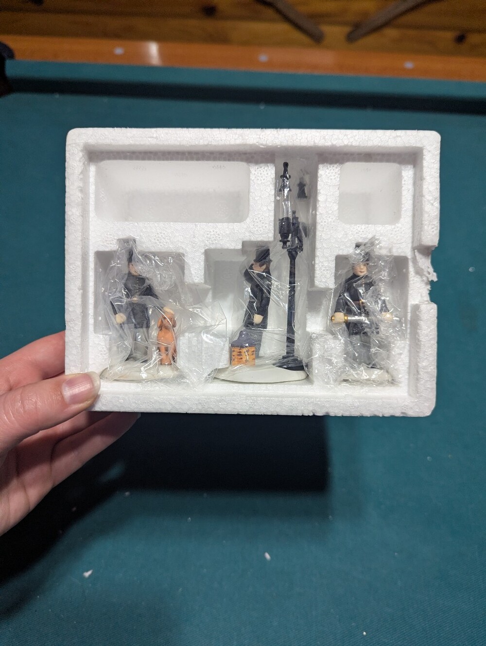 Department 56 - Heritage Village Collection - Constables